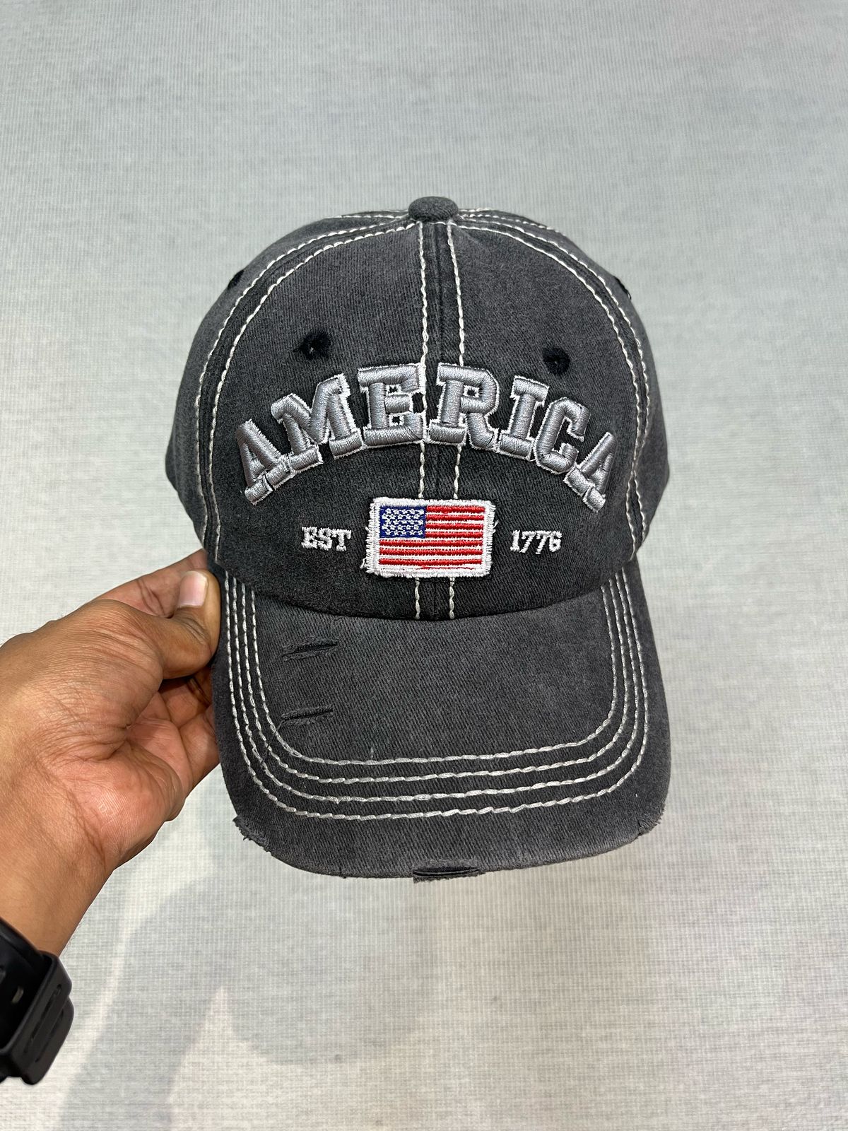 Cap Grey