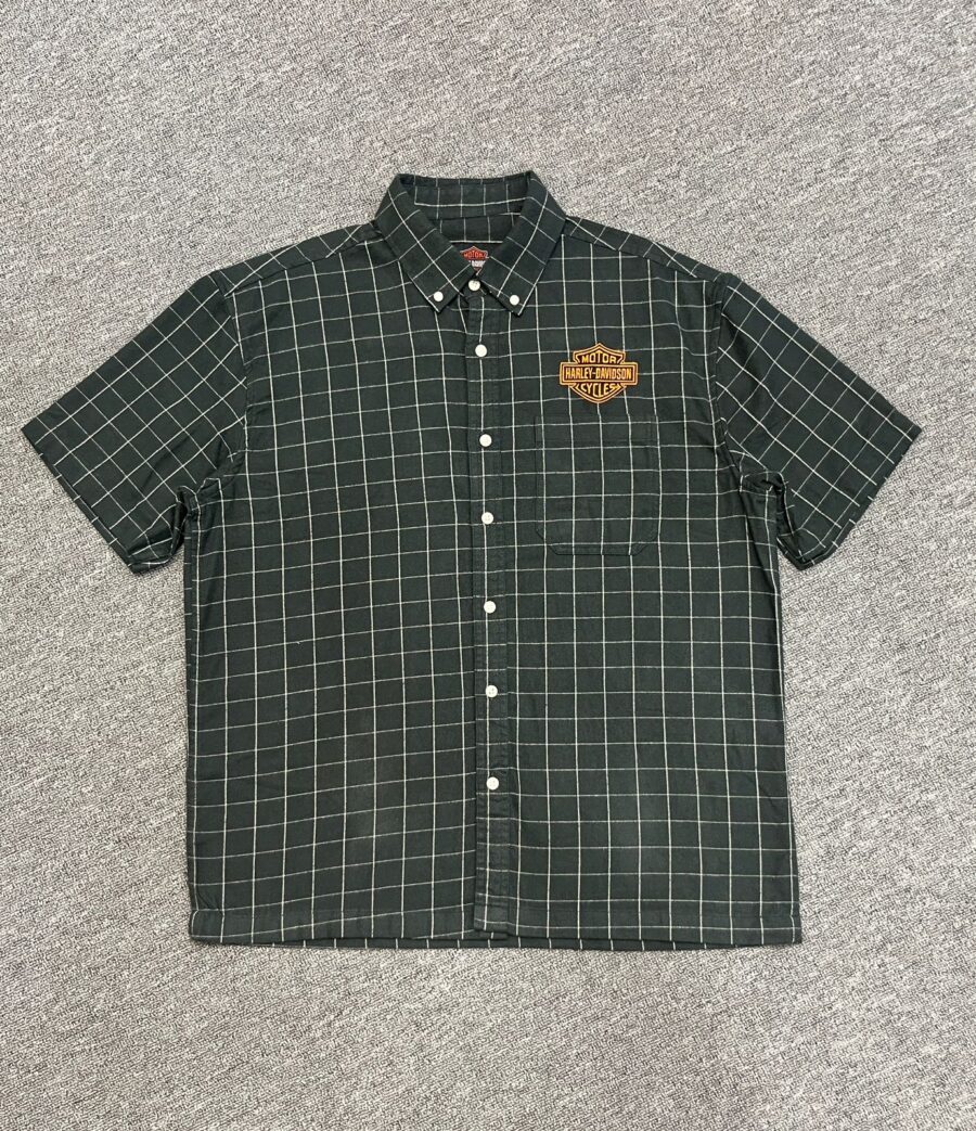 Half-sleeve checked shirt