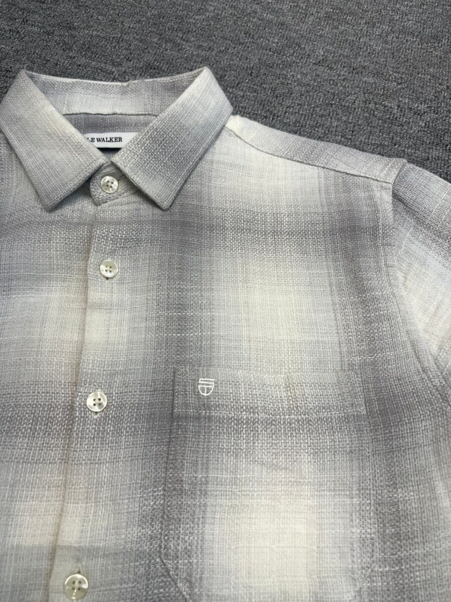 Half-sleeve checked shirt - Image 4