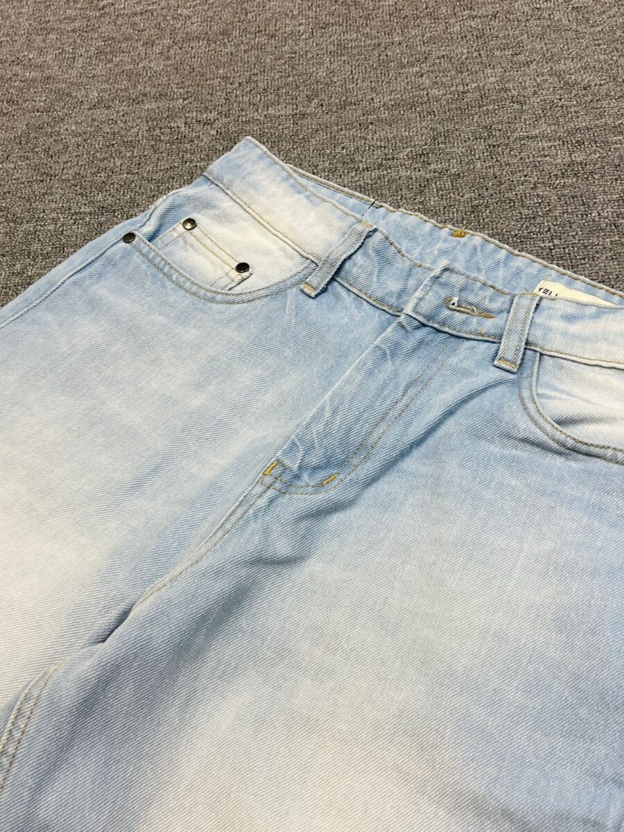 Mom fit jeans - Image 2