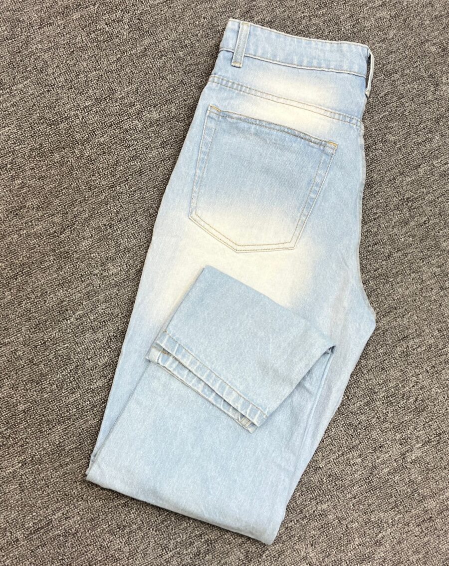 Mom fit jeans - Image 3
